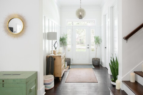 Repaint Your Hallway and Foyer with Energetic Color